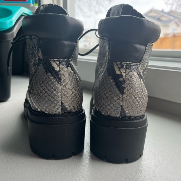 Marc fisher snakeskin patterned boots - Picture 2 of 4